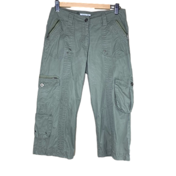 roots 73 Pants - ROOTS 73 Green  Cargo Capris size 4